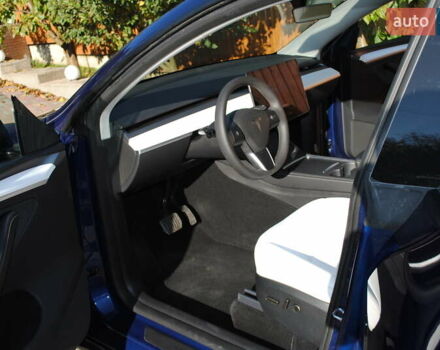 Синій Тесла Model Y, об'ємом двигуна 0 л та пробігом 24 тис. км за 26400 $, фото 34 на Automoto.ua