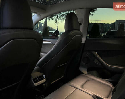 Синий Тесла Model Y, объемом двигателя 0 л и пробегом 24 тыс. км за 33850 $, фото 14 на Automoto.ua