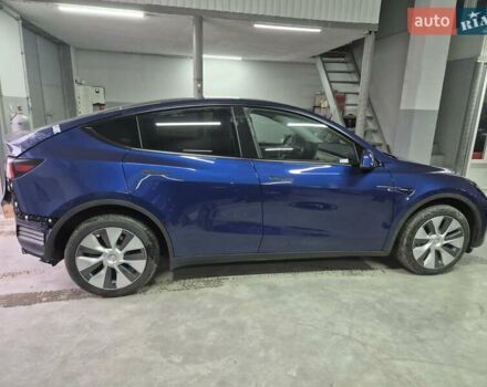 Синий Тесла Model Y, объемом двигателя 0 л и пробегом 44 тыс. км за 25000 $, фото 6 на Automoto.ua
