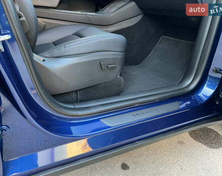Синий Тесла Model Y, объемом двигателя 0 л и пробегом 13 тыс. км за 29500 $, фото 43 на Automoto.ua