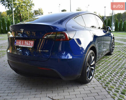 Синий Тесла Model Y, объемом двигателя 0 л и пробегом 7 тыс. км за 33500 $, фото 3 на Automoto.ua