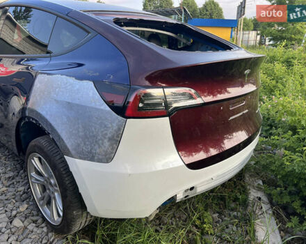Синий Тесла Model Y, объемом двигателя 0 л и пробегом 13 тыс. км за 29500 $, фото 47 на Automoto.ua
