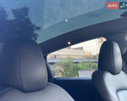 Синий Тесла Model Y, объемом двигателя 0 л и пробегом 27 тыс. км за 26500 $, фото 21 на Automoto.ua
