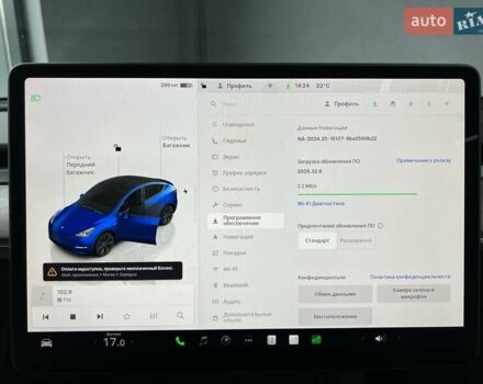 Синий Тесла Model Y, объемом двигателя 0 л и пробегом 8 тыс. км за 34199 $, фото 28 на Automoto.ua