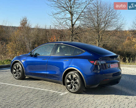 Синий Тесла Model Y, объемом двигателя 0 л и пробегом 10 тыс. км за 32500 $, фото 26 на Automoto.ua