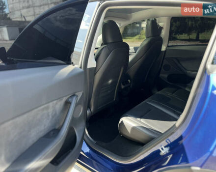 Синий Тесла Model Y, объемом двигателя 0 л и пробегом 9 тыс. км за 29999 $, фото 19 на Automoto.ua