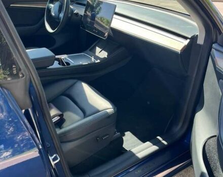Синий Тесла Model Y, объемом двигателя 0 л и пробегом 19 тыс. км за 33900 $, фото 18 на Automoto.ua