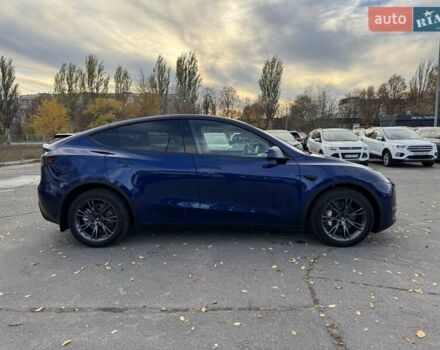 Синий Тесла Model Y, объемом двигателя 0 л и пробегом 8 тыс. км за 31900 $, фото 3 на Automoto.ua