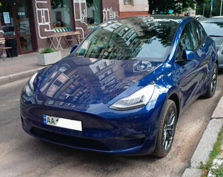Синий Тесла Model Y, объемом двигателя 0 л и пробегом 63 тыс. км за 23000 $, фото 1 на Automoto.ua