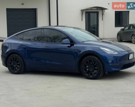 Синий Тесла Model Y, объемом двигателя 0 л и пробегом 172 тыс. км за 17700 $, фото 1 на Automoto.ua