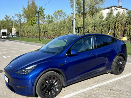 Тесла Model Y 2020 в Киеве на Automoto.ua Синий Тесла Model Y, объемом двигателя 0 л и пробегом 21 тыс. км за 38500 $, фото 1 на Automoto.ua