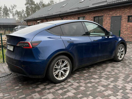 Синий Тесла Model Y, объемом двигателя 0 л и пробегом 93 тыс. км за 18800 $, фото 1 на Automoto.ua