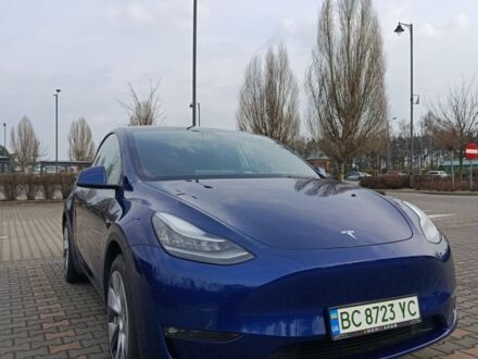 Синій Тесла Model Y, об'ємом двигуна 0 л та пробігом 55 тис. км за 25500 $, фото 1 на Automoto.ua