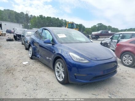 Тесла Model Y 2021 в Львове на Automoto.ua Синий Тесла Model Y, объемом двигателя 0 л и пробегом 96 тыс. км за 17350 $, фото 1 на Automoto.ua
