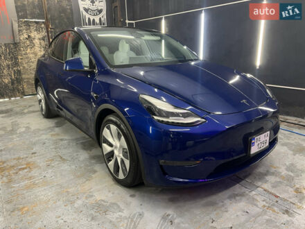 Синий Тесла Model Y, объемом двигателя 0 л и пробегом 137 тыс. км за 22000 $, фото 1 на Automoto.ua