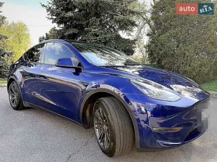 Синий Тесла Model Y, объемом двигателя 0 л и пробегом 111 тыс. км за 22500 $, фото 1 на Automoto.ua