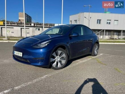 Синій Тесла Model Y, об'ємом двигуна 0 л та пробігом 54 тис. км за 25500 $, фото 1 на Automoto.ua