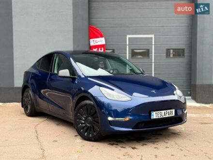 Синий Тесла Model Y, объемом двигателя 0 л и пробегом 40 тыс. км за 29999 $, фото 1 на Automoto.ua