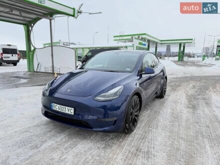 Синій Тесла Model Y, об'ємом двигуна 0 л та пробігом 65 тис. км за 19000 $, фото 1 на Automoto.ua