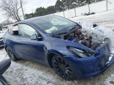 Тесла Model Y 2022 в Львове на Automoto.ua Синий Тесла Model Y, объемом двигателя 0 л и пробегом 60 тыс. км за 16800 $, фото 1 на Automoto.ua