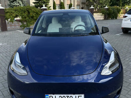 Синий Тесла Model Y, объемом двигателя 0 л и пробегом 65 тыс. км за 26500 $, фото 1 на Automoto.ua