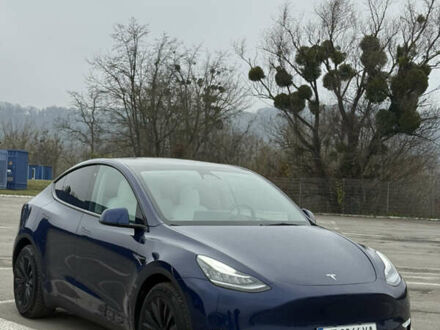 Синій Тесла Model Y, об'ємом двигуна 0 л та пробігом 68 тис. км за 25700 $, фото 1 на Automoto.ua