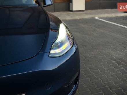 Синий Тесла Model Y, объемом двигателя 0 л и пробегом 35 тыс. км за 25500 $, фото 1 на Automoto.ua
