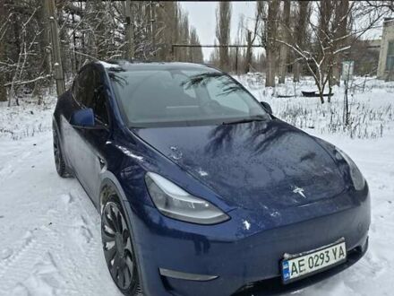 Синій Тесла Model Y, об'ємом двигуна 0 л та пробігом 63 тис. км за 23500 $, фото 1 на Automoto.ua