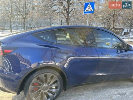 Синий Тесла Model Y, объемом двигателя 0 л и пробегом 82 тыс. км за 25000 $, фото 1 на Automoto.ua