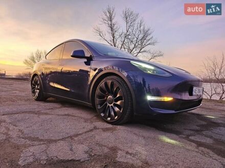 Тесла Model Y 2022 в Днепре (Днепропетровске) на Automoto.ua Синий Тесла Model Y, объемом двигателя 0 л и пробегом 55 тыс. км за 38000 $, фото 1 на Automoto.ua