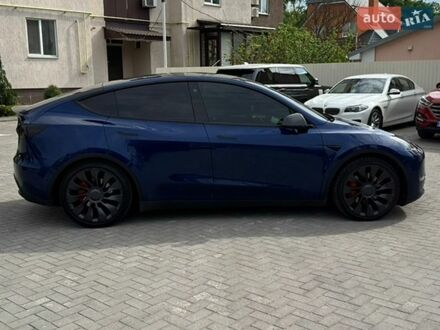 Синий Тесла Model Y, объемом двигателя 0 л и пробегом 74 тыс. км за 25900 $, фото 1 на Automoto.ua
