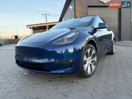 Синий Тесла Model Y, объемом двигателя 0 л и пробегом 33 тыс. км за 26700 $, фото 1 на Automoto.ua