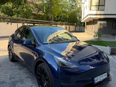 Синій Тесла Model Y, об'ємом двигуна 0 л та пробігом 70 тис. км за 24999 $, фото 1 на Automoto.ua