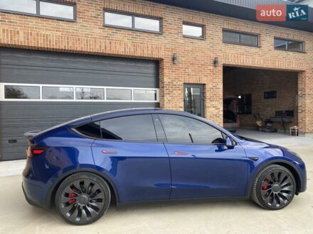 Синий Тесла Model Y, объемом двигателя 0 л и пробегом 24 тыс. км за 26900 $, фото 1 на Automoto.ua