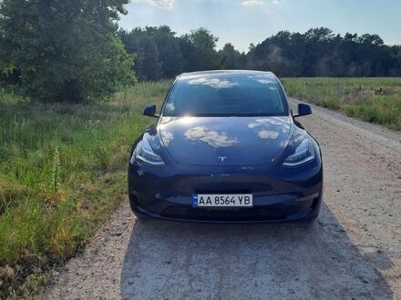 Синий Тесла Model Y, объемом двигателя 0 л и пробегом 36 тыс. км за 28600 $, фото 1 на Automoto.ua