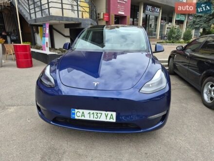 Синий Тесла Model Y, объемом двигателя 0 л и пробегом 50 тыс. км за 30500 $, фото 1 на Automoto.ua