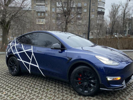 Тесла Model Y 2023 в Харькове на Automoto.ua Синий Тесла Model Y, объемом двигателя 0 л и пробегом 32 тыс. км за 29400 $, фото 1 на Automoto.ua