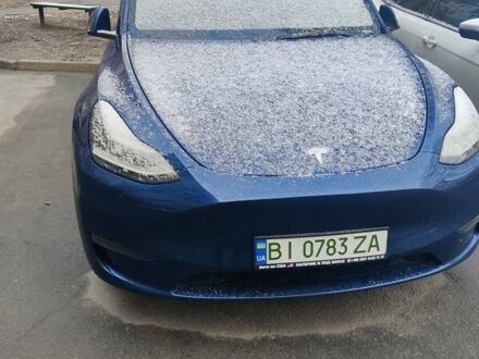 Тесла Model Y 2023 у Горішні Плавні (Комсомольськ) на Automoto.ua Синій Тесла Model Y, об'ємом двигуна 0 л та пробігом 3 тис. км за 31500 $, фото 1 на Automoto.ua