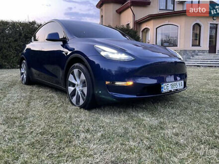 Синий Тесла Model Y, объемом двигателя 0 л и пробегом 51 тыс. км за 28500 $, фото 1 на Automoto.ua