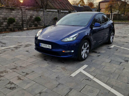 Синий Тесла Model Y, объемом двигателя 0 л и пробегом 46 тыс. км за 25499 $, фото 1 на Automoto.ua