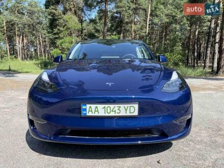 Тесла Model Y 2024 в Киеве на Automoto.ua Синий Тесла Model Y, объемом двигателя 0 л и пробегом 18 тыс. км за 33500 $, фото 1 на Automoto.ua