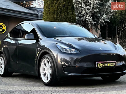 Синий Тесла Model Y, объемом двигателя 0 л и пробегом 24 тыс. км за 33850 $, фото 1 на Automoto.ua