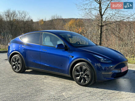 Синий Тесла Model Y, объемом двигателя 0 л и пробегом 10 тыс. км за 32500 $, фото 1 на Automoto.ua