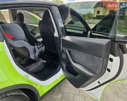 Зелений Тесла Model Y, об'ємом двигуна 0 л та пробігом 30 тис. км за 32800 $, фото 23 на Automoto.ua