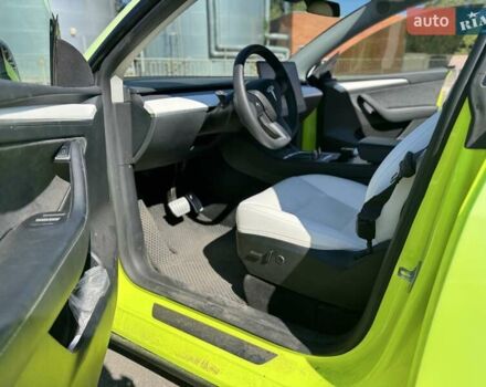 Зеленый Тесла Model Y, объемом двигателя 0 л и пробегом 11 тыс. км за 27999 $, фото 21 на Automoto.ua