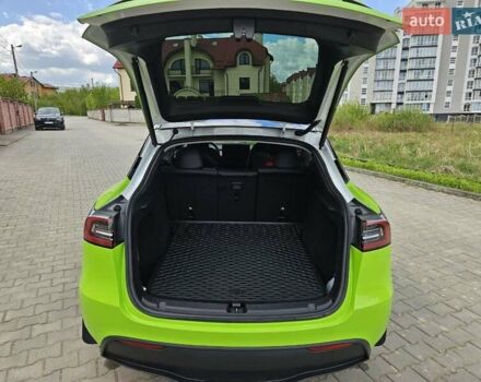 Зелений Тесла Model Y, об'ємом двигуна 0 л та пробігом 30 тис. км за 32800 $, фото 24 на Automoto.ua