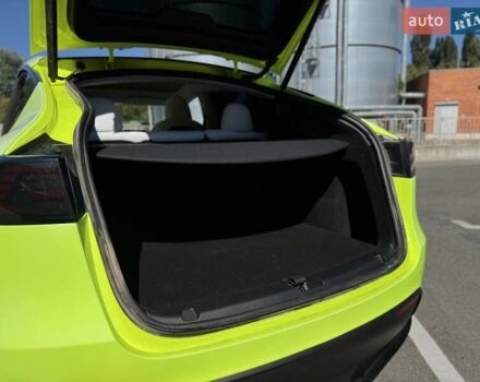Зеленый Тесла Model Y, объемом двигателя 0 л и пробегом 11 тыс. км за 27999 $, фото 22 на Automoto.ua