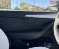 Зеленый Тесла Model Y, объемом двигателя 0 л и пробегом 11 тыс. км за 27999 $, фото 19 на Automoto.ua