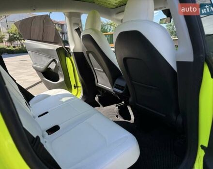 Зеленый Тесла Model Y, объемом двигателя 0 л и пробегом 11 тыс. км за 27999 $, фото 26 на Automoto.ua