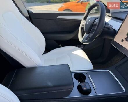 Зеленый Тесла Model Y, объемом двигателя 0 л и пробегом 11 тыс. км за 27999 $, фото 17 на Automoto.ua